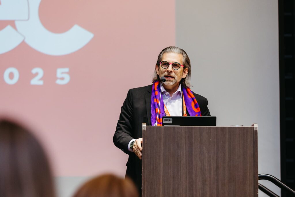 225a2dfb 3354 43d9 b918 532946ec292f